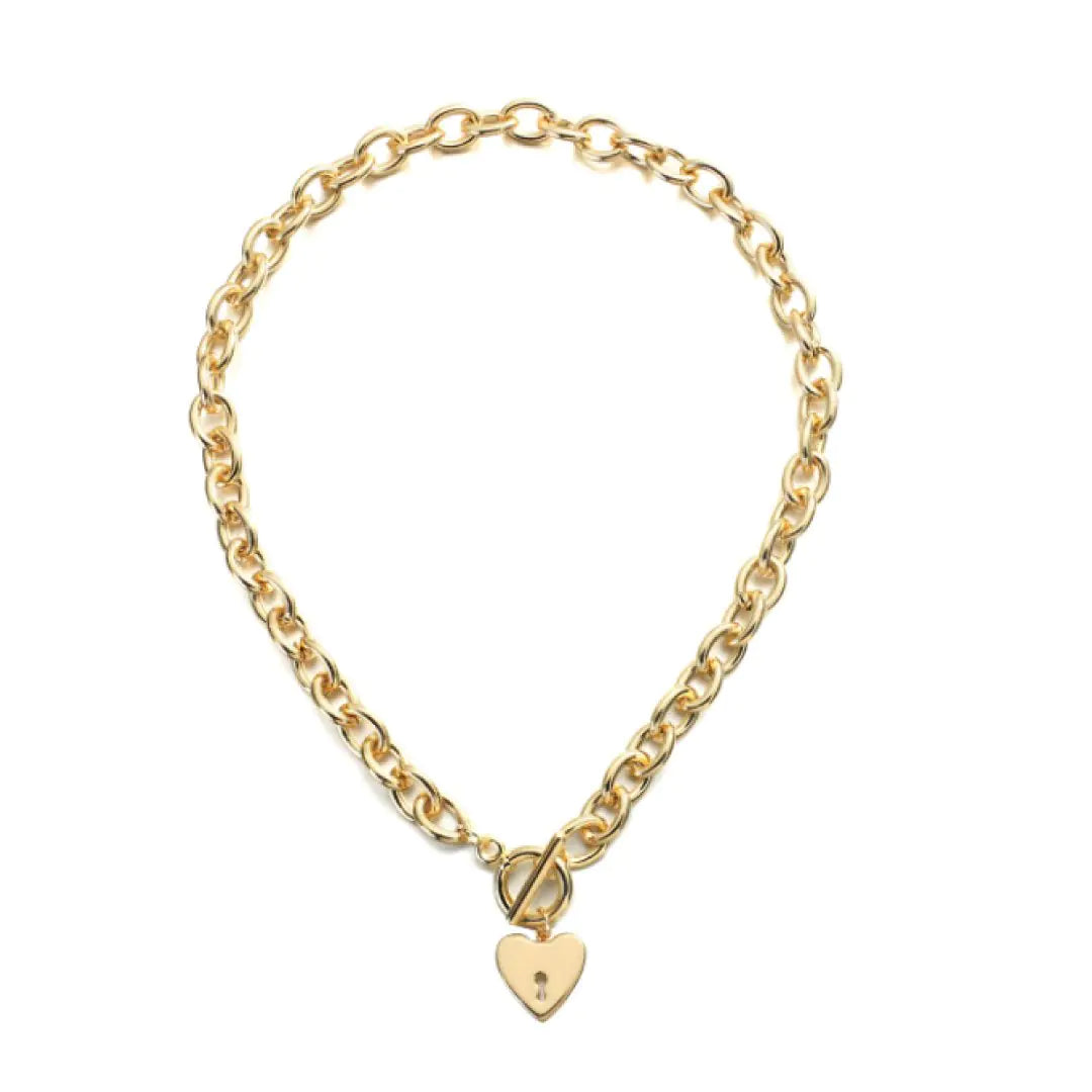 Lushella Beauty Casie Necklace – Elegant Heart Pendant Design