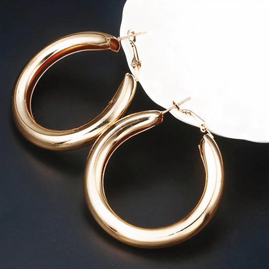 Lushella Beauty Aura Thick Hoops – Chic Gold and Silver Design