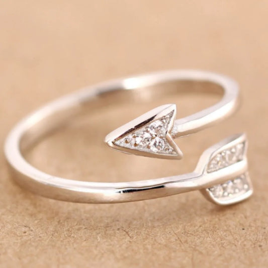 Lushella Beauty Adjustable Arrow Rhinestone Ring – Elegant Design